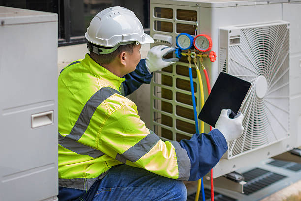 Professional Ac Installation technician working in Shirley, NY
